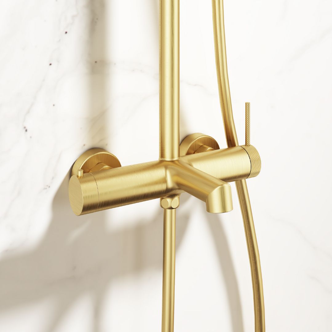 Colonne de douche 3 fonctions Gold : Finition or brossé, design moderne, mitigeur de douche mural avec inverseur.