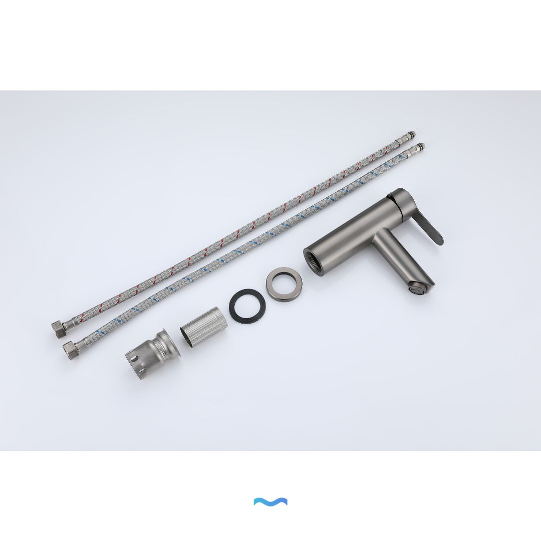 Robinet compact gris métallisé pour salle de bain: robinet d'évier moderne avec accessoires d'installation