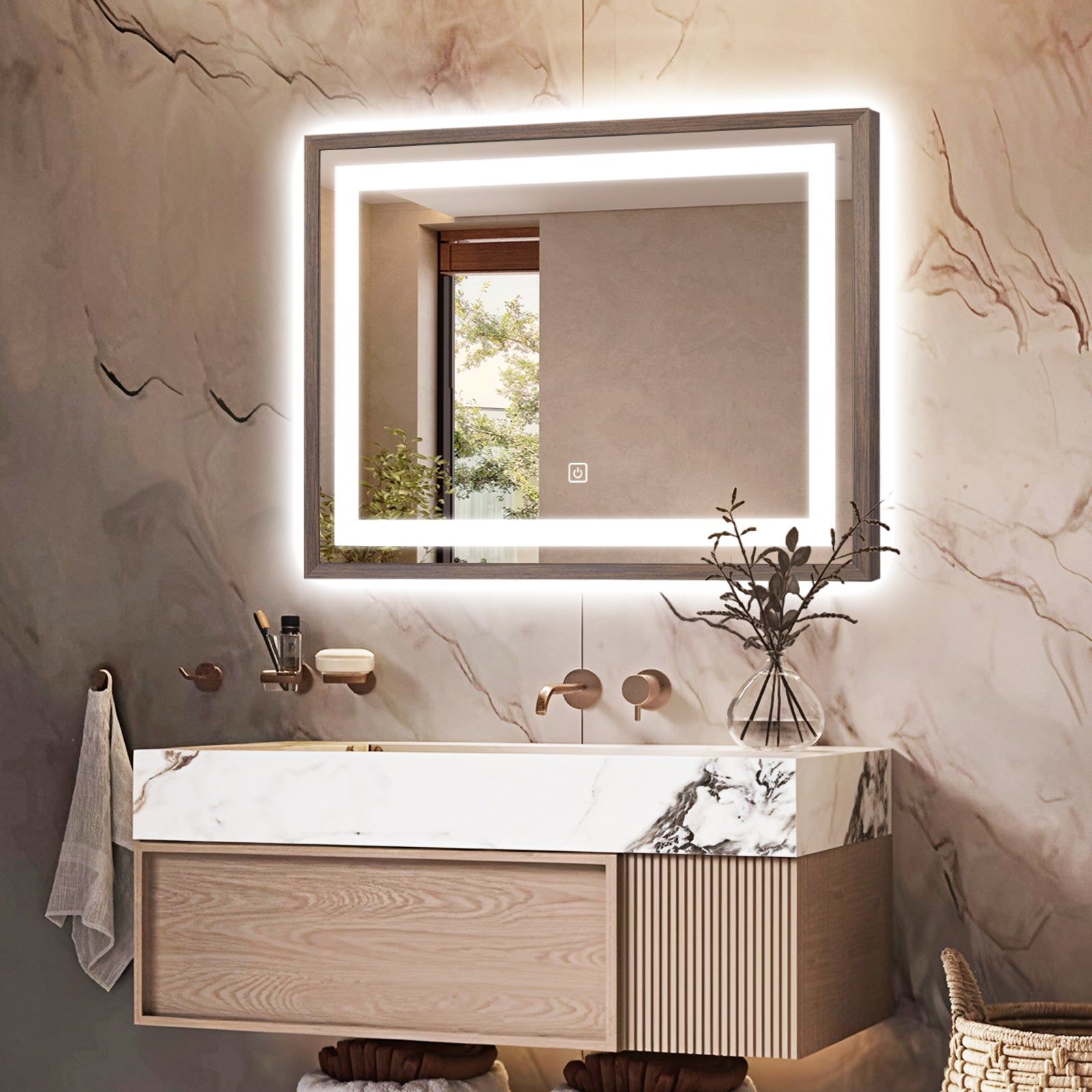 Miroir lumineux LED avec cadre bois Noyer foncé veinage naturel