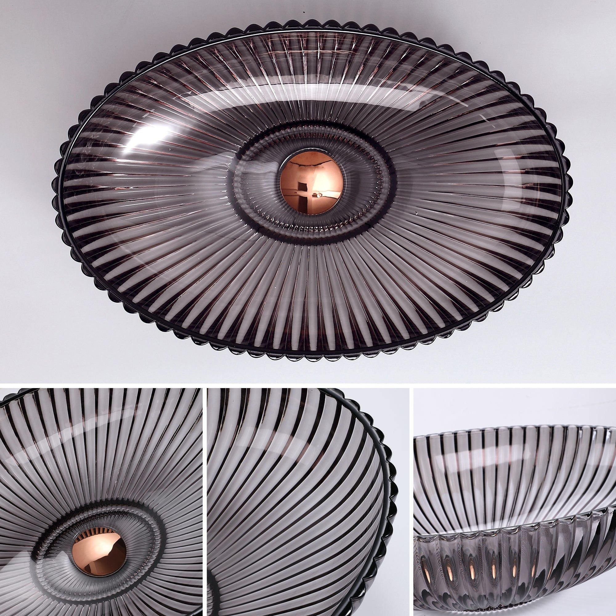 Vase ovale en verre rayé, 51 x 35 x 15,5 cm. Design élégant et nervuré. Idéal pour la décoration intérieure.