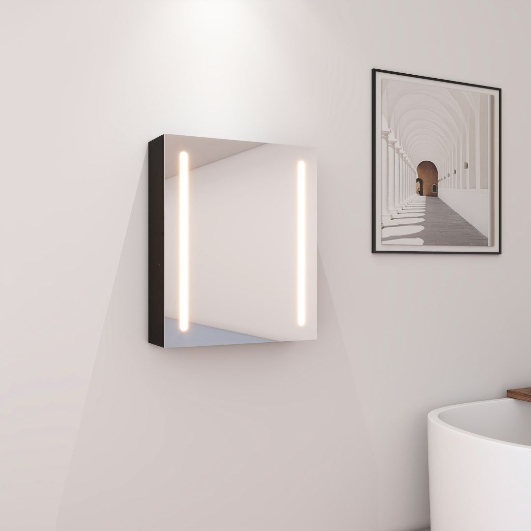 Armoire de salle de bain avec miroir éclairé par LED (55x15x65cm) : Miroir moderne à cadre noir avec éclairage intégré, parfait pour les petites salles de bain.