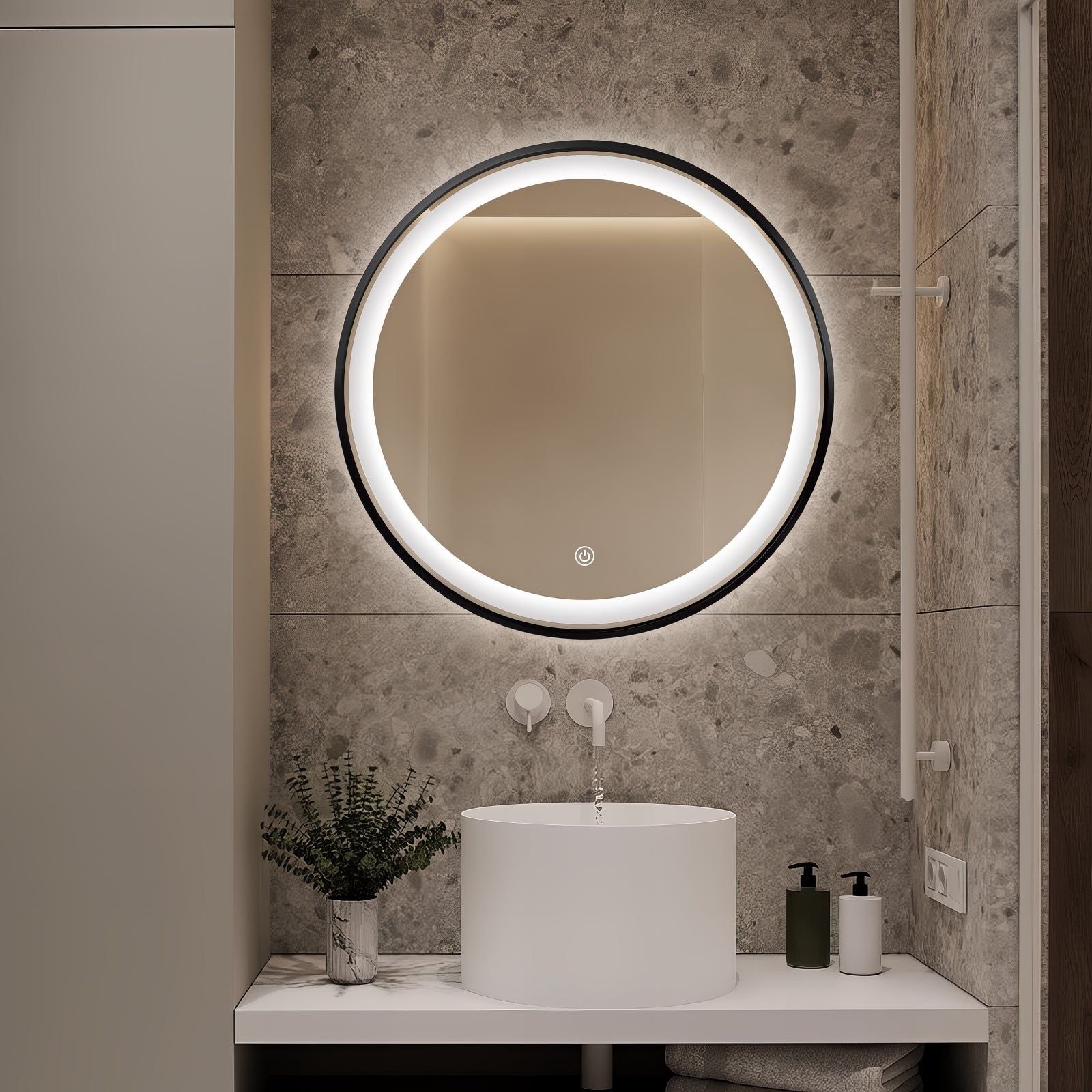 Miroir rond LED Ø60 cm avec cadre alu noir: Illuminated round bathroom mirror, 60cm diameter, black aluminum frame.