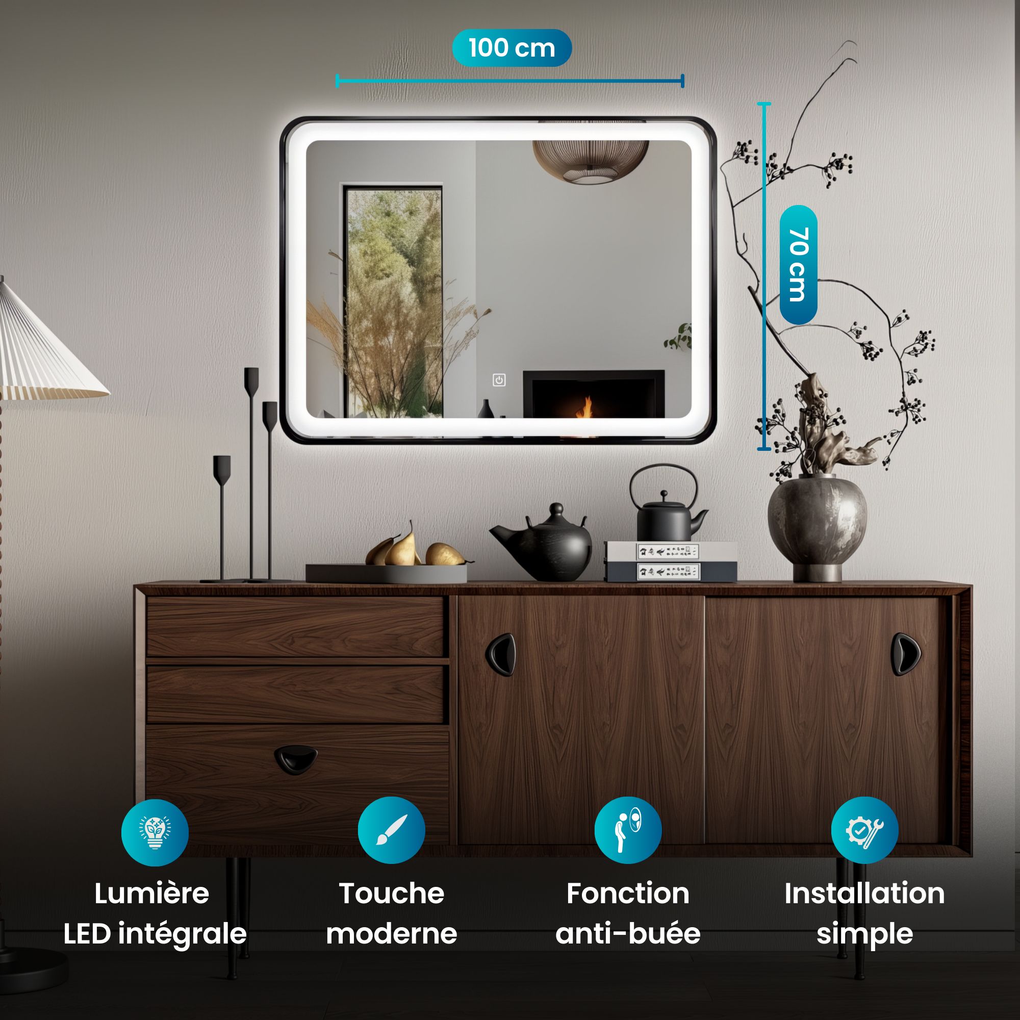 Miroir LED 70x100 cm : Miroir de salle de bain éclairé moderne avec cadre en aluminium noir, fonction antibuée et éclairage LED intégré.