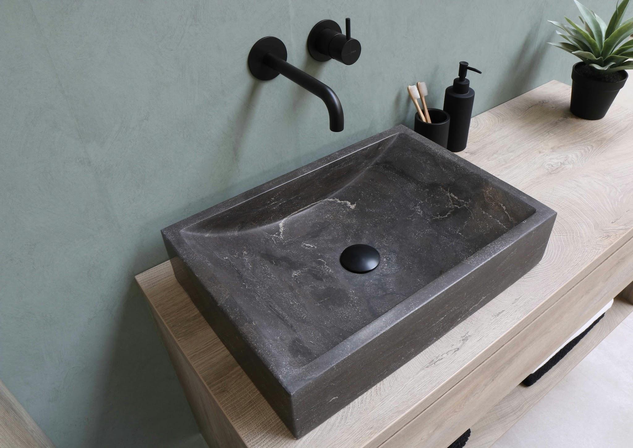 Vasque en pierre naturelle: quel modèle pour quelle salle de bain ?