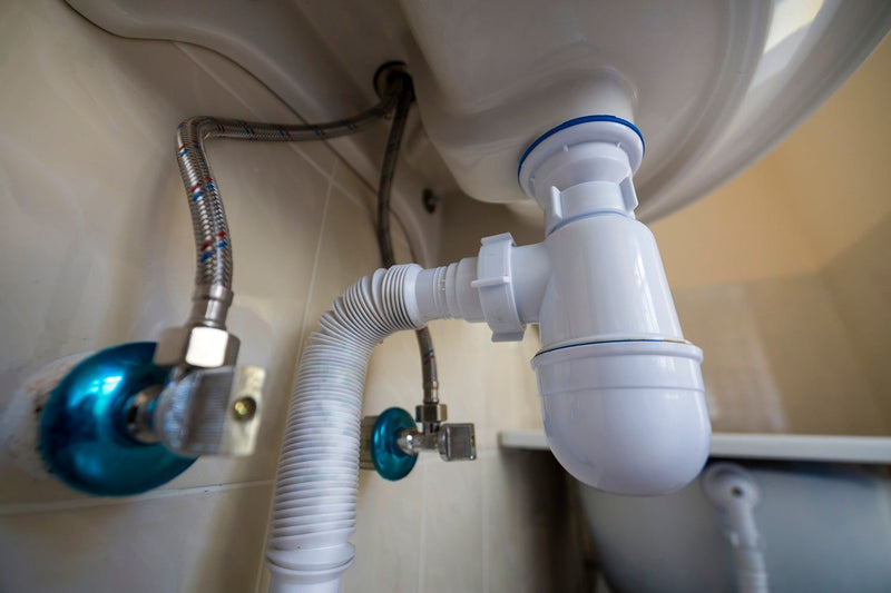 Siphon plat de lavabo blanc avec tuyau flexible. Tutoriel : Démonter un siphon plat : mode d’emploi détaillé.