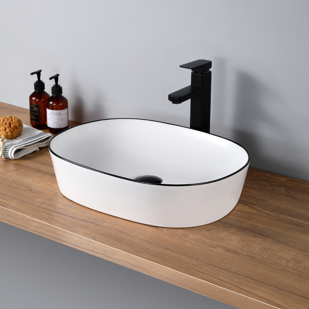 Vasque ovale en céramique avec rebord noir, lavabo de salle de bain moderne