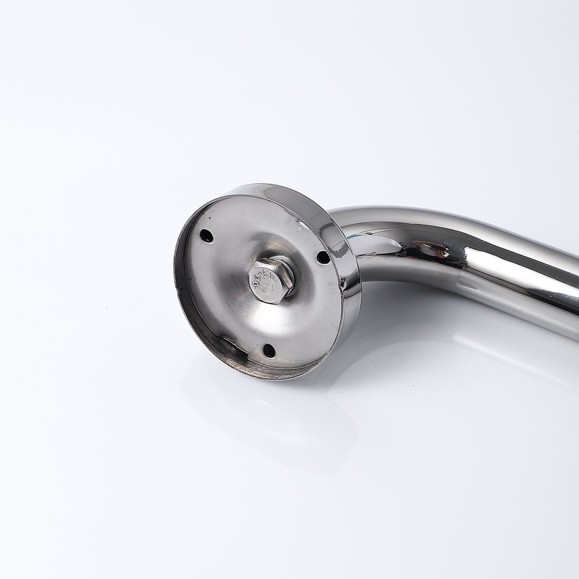 Barre d’appui murale en acier inoxydable : fixation solide et design moderne pour salle de bain