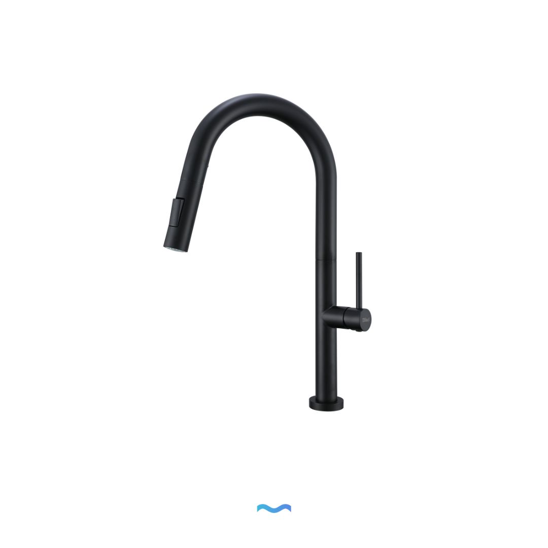 Black matte pull-down kitchen faucet with high-arc spout and side handle. Robinet de cuisine avec Douchette Extractible noir mat